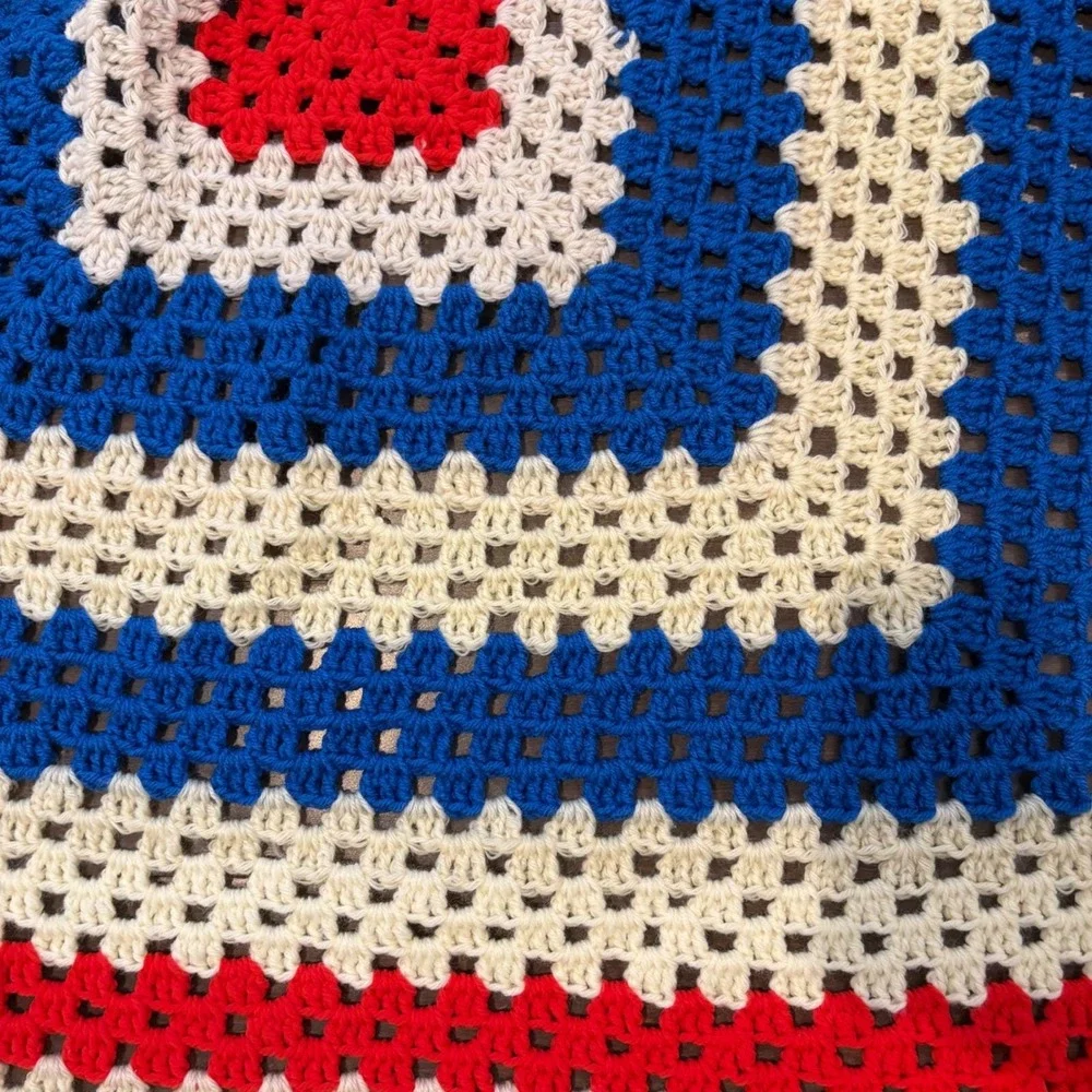 Vtg Patriotic Blanket Handmade Crochet Granny Square 42
